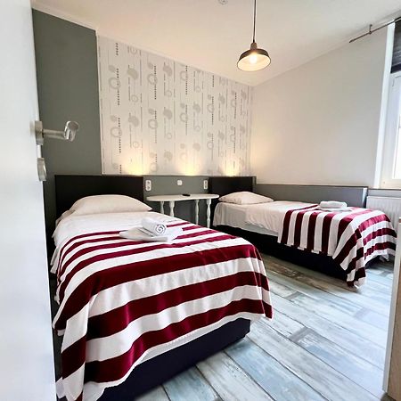 London Suite Fuer 4 Mit Kueche Und Wifi Essen Exteriér fotografie