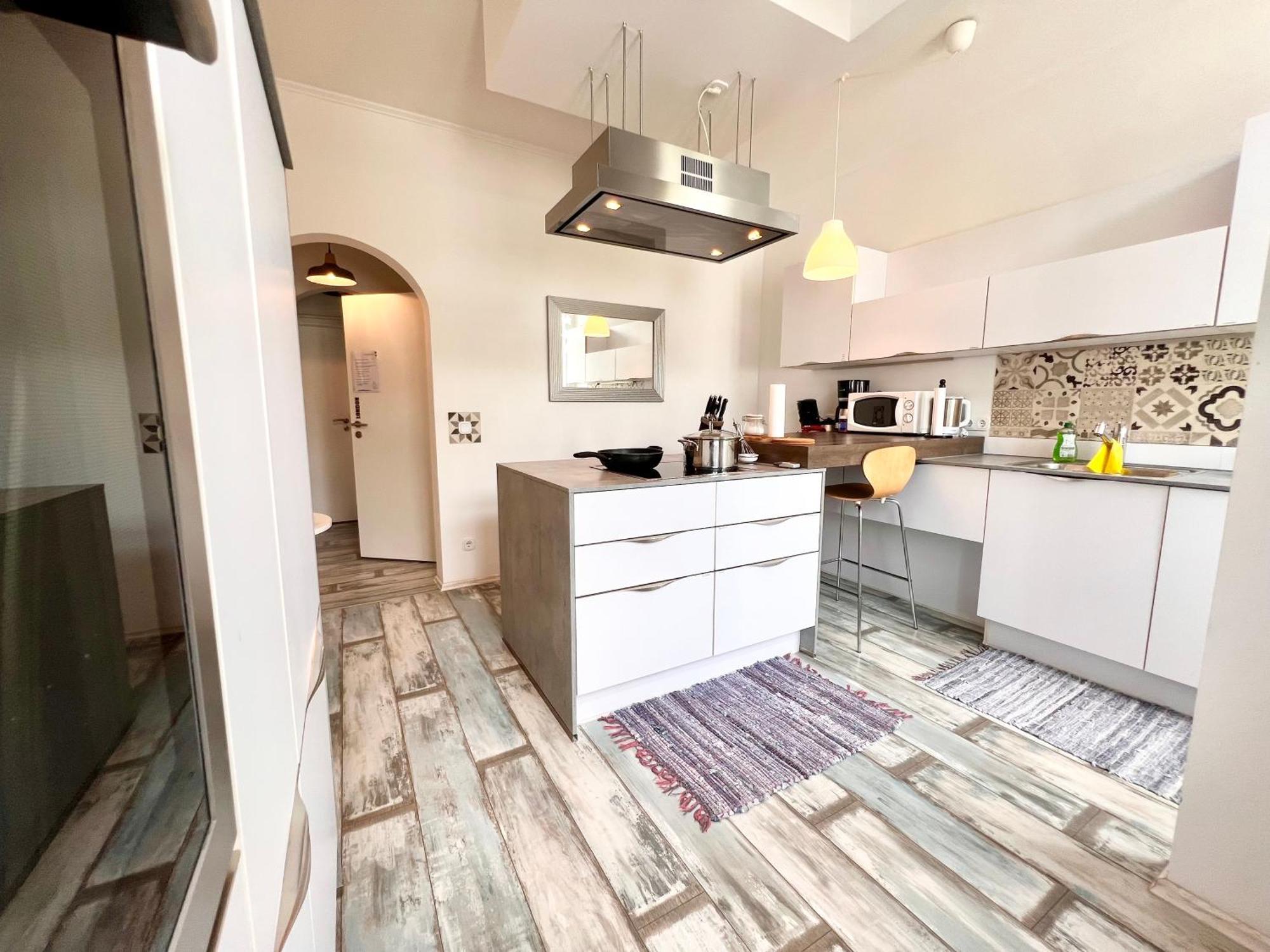 London Suite Fuer 4 Mit Kueche Und Wifi Essen Exteriér fotografie
